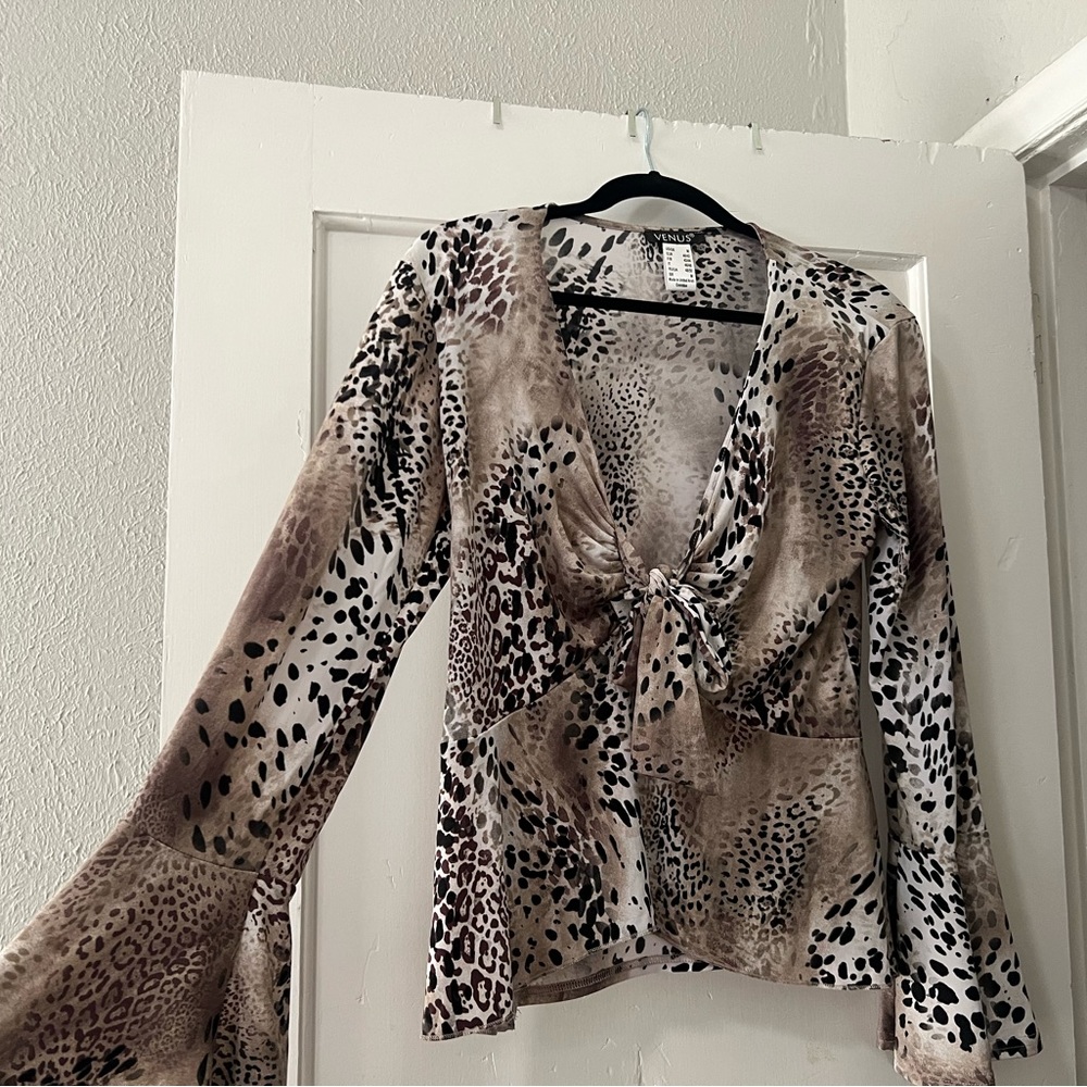 Venus size medium leopard shirt with bell sleeves